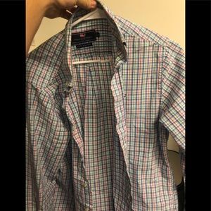 Vineyard Vines medium button down